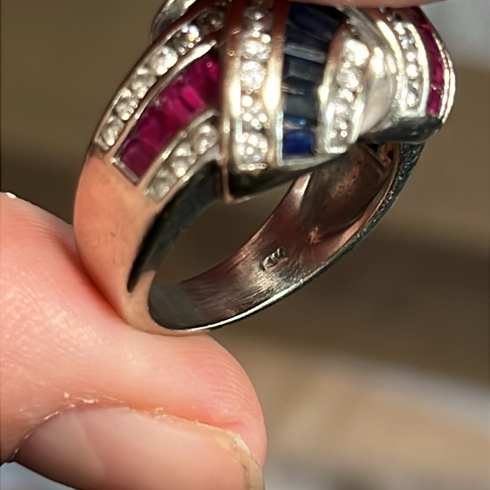 Twisted ruby, sapphire & diamond ring - Picture 10 of 13